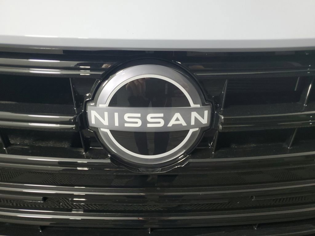 New 2025 Nissan Versa SV w/ Trunk Package image 10