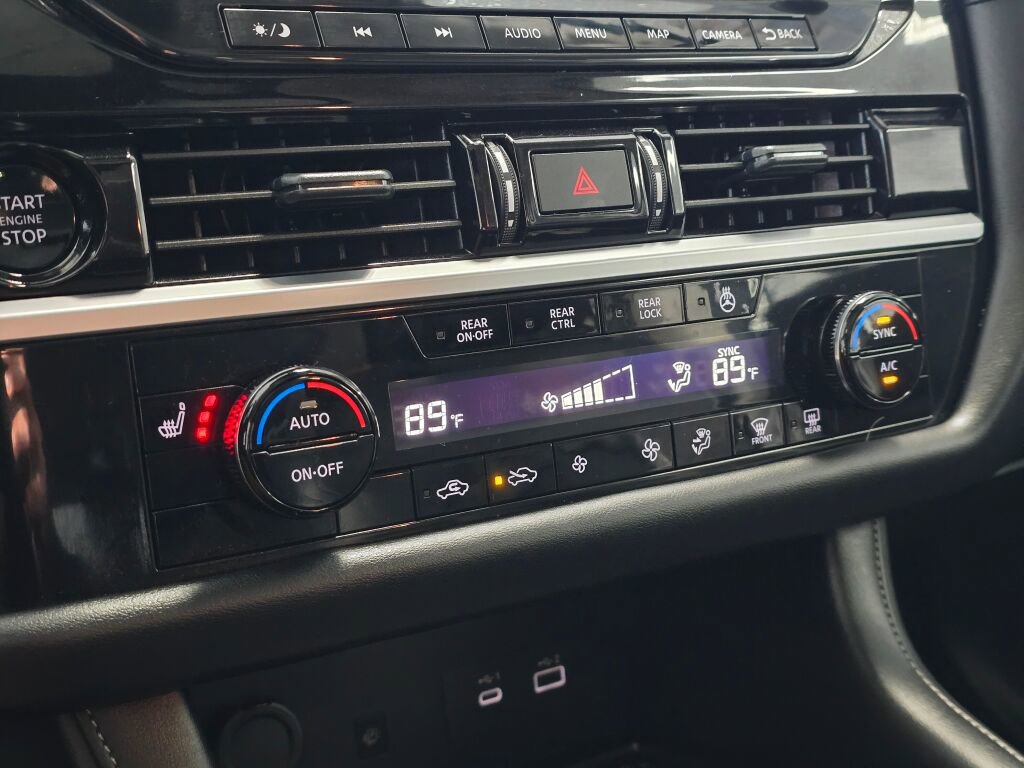 Used 2025 Nissan Pathfinder SL w/ SL Premium Package image 33