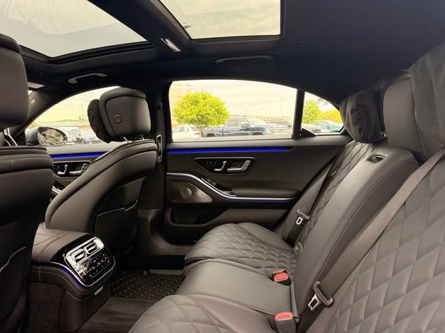 New 2026 Mercedes-Benz S 580 4MATIC Sedan image 22