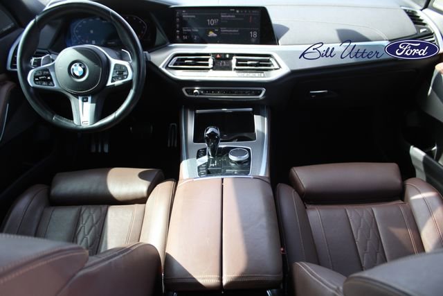 Used 2022 BMW X5 M50i image 16