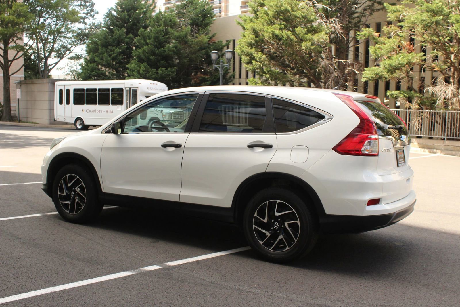 Used 2016 Honda CR-V SE image 9