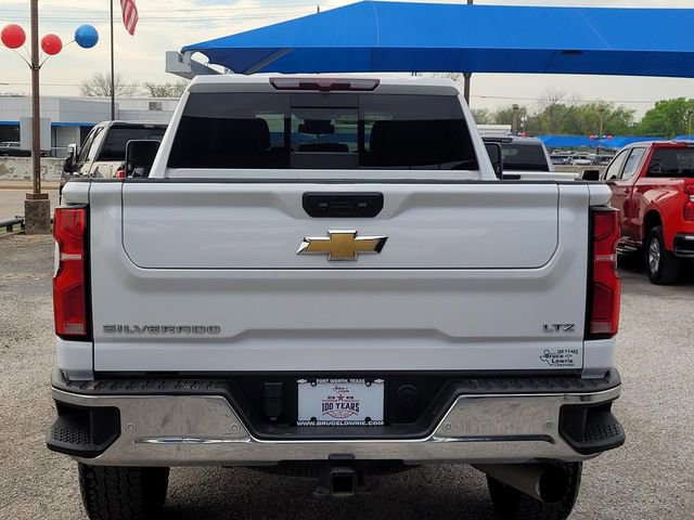 Used 2024 Chevrolet Silverado 2500 LTZ w/ LTZ Texas Edition image 5