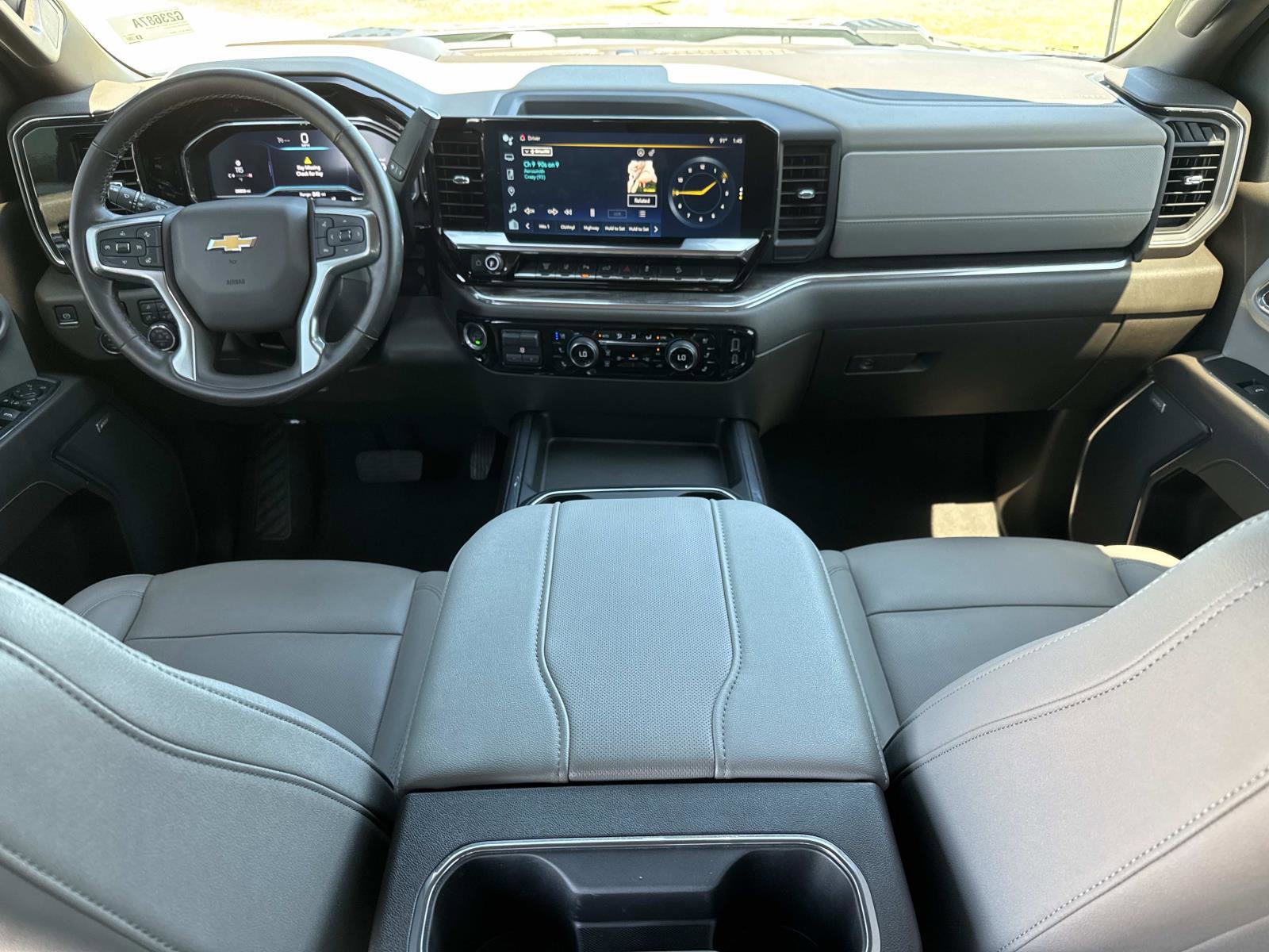 Used 2024 Chevrolet Silverado 3500 LTZ w/ LTZ Premium Package image 20