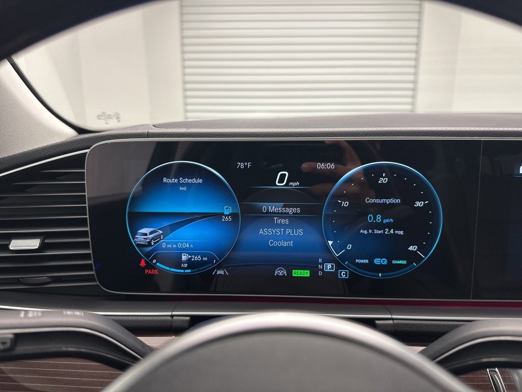 Used 2021 Mercedes-Benz GLS 450 4MATIC image 21