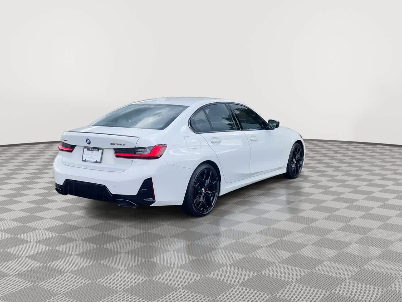 Used 2025 BMW M340i xDrive w/ Premium Package AWD/4WD image 8