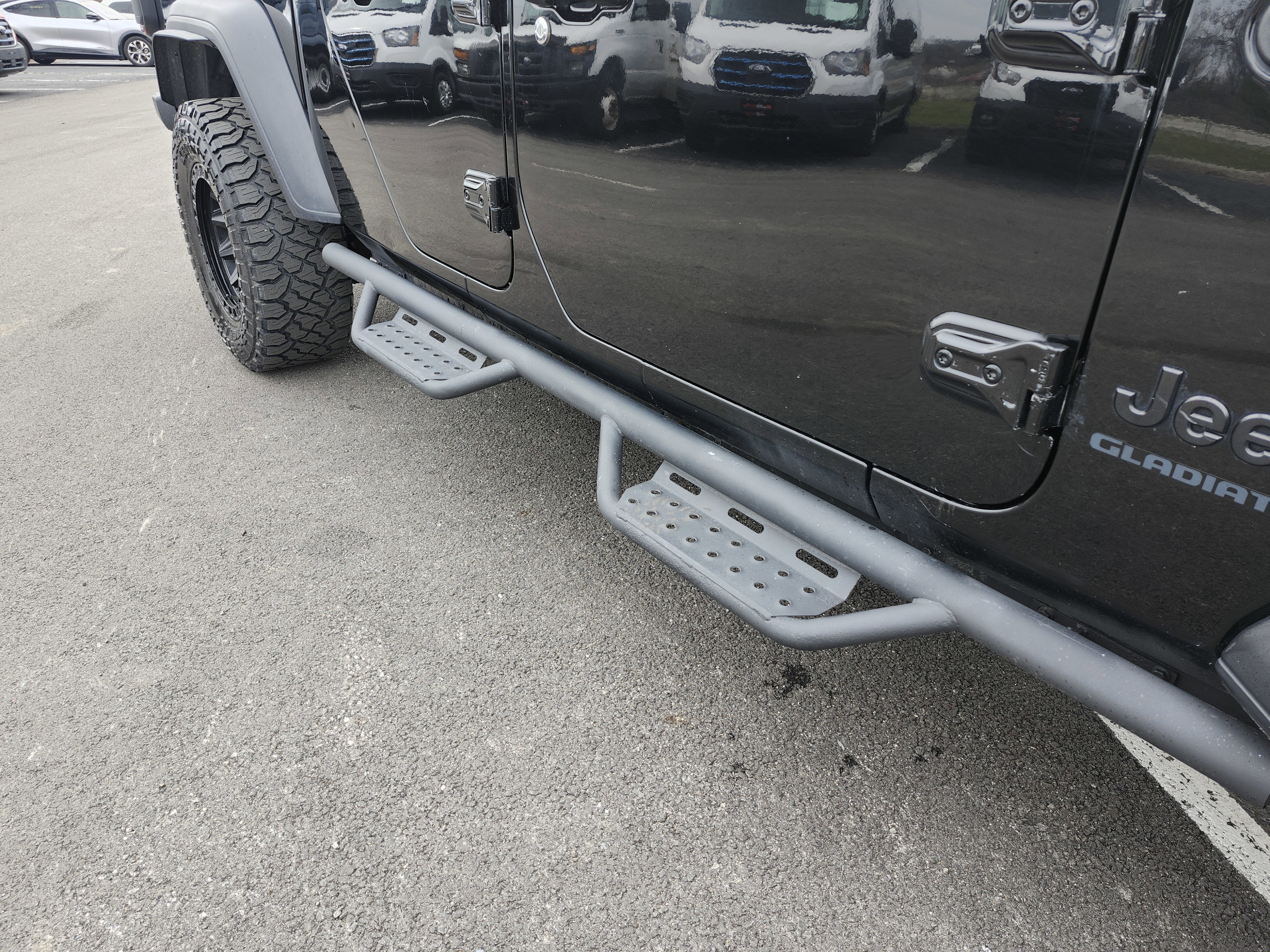 Used 2020 Jeep Gladiator Sport w/ Quick Order Package 24S AWD/4WD image 11