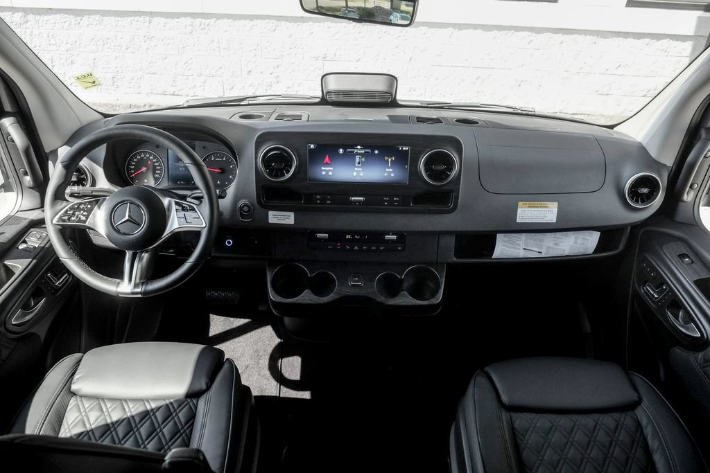 New 2025 Mercedes-Benz Sprinter 3500 image 22