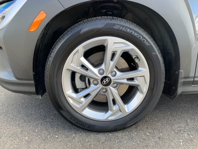 Certified 2023 Hyundai Kona SEL w/ Convenience Package image 11