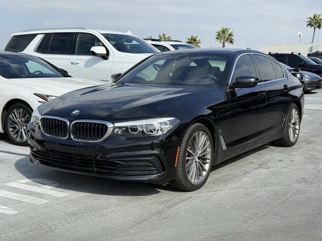 Used 2019 BMW 530e w/ Convenience Package
