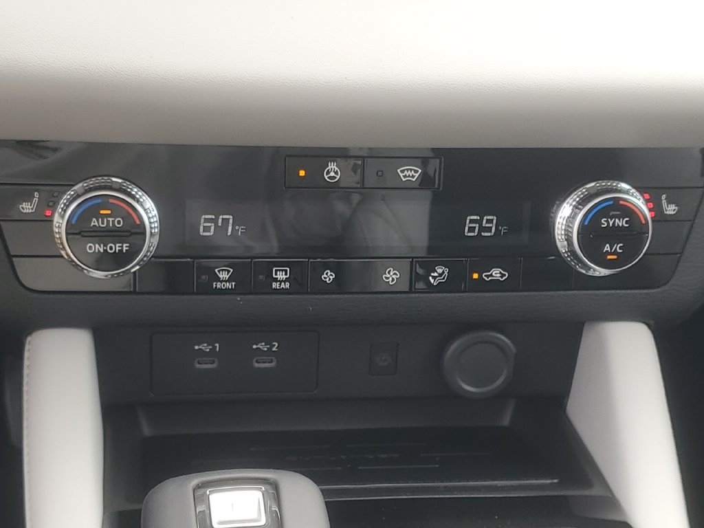 New 2026 Mitsubishi Outlander SE AWD/4WD image 30