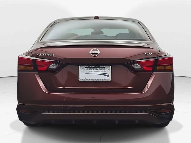 Used 2024 Nissan Altima 2.5 SV image 8