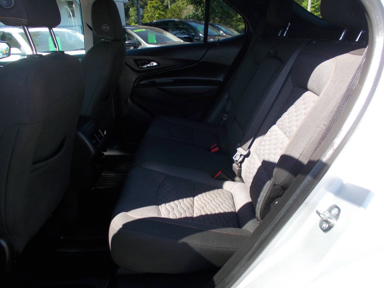 Used 2020 Chevrolet Equinox LT FWD image 7