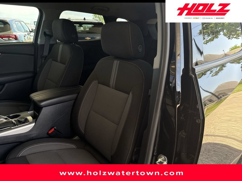 Certified 2024 Chevrolet Blazer LT w/ Convenience Package AWD/4WD image 10