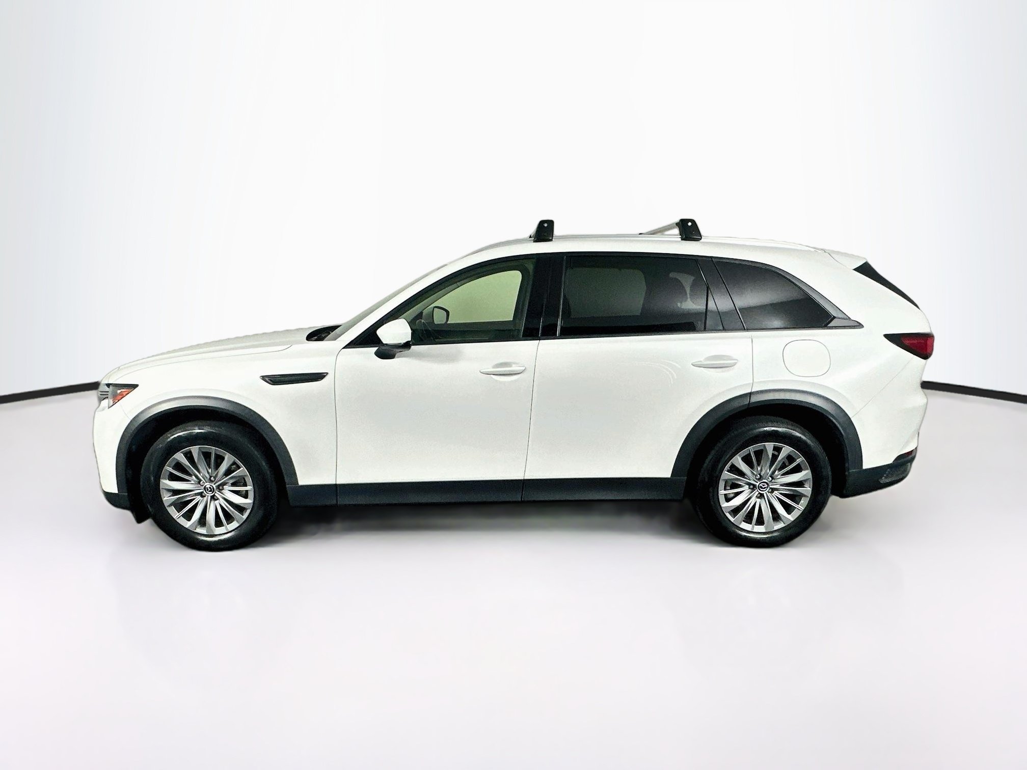 Used 2024 MAZDA CX-90 3.3 Turbo w/ Preferred Plus AWD/4WD image 4
