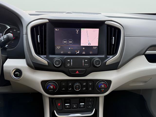 Used 2020 GMC Terrain Denali w/ Denali Premium Package FWD image 26
