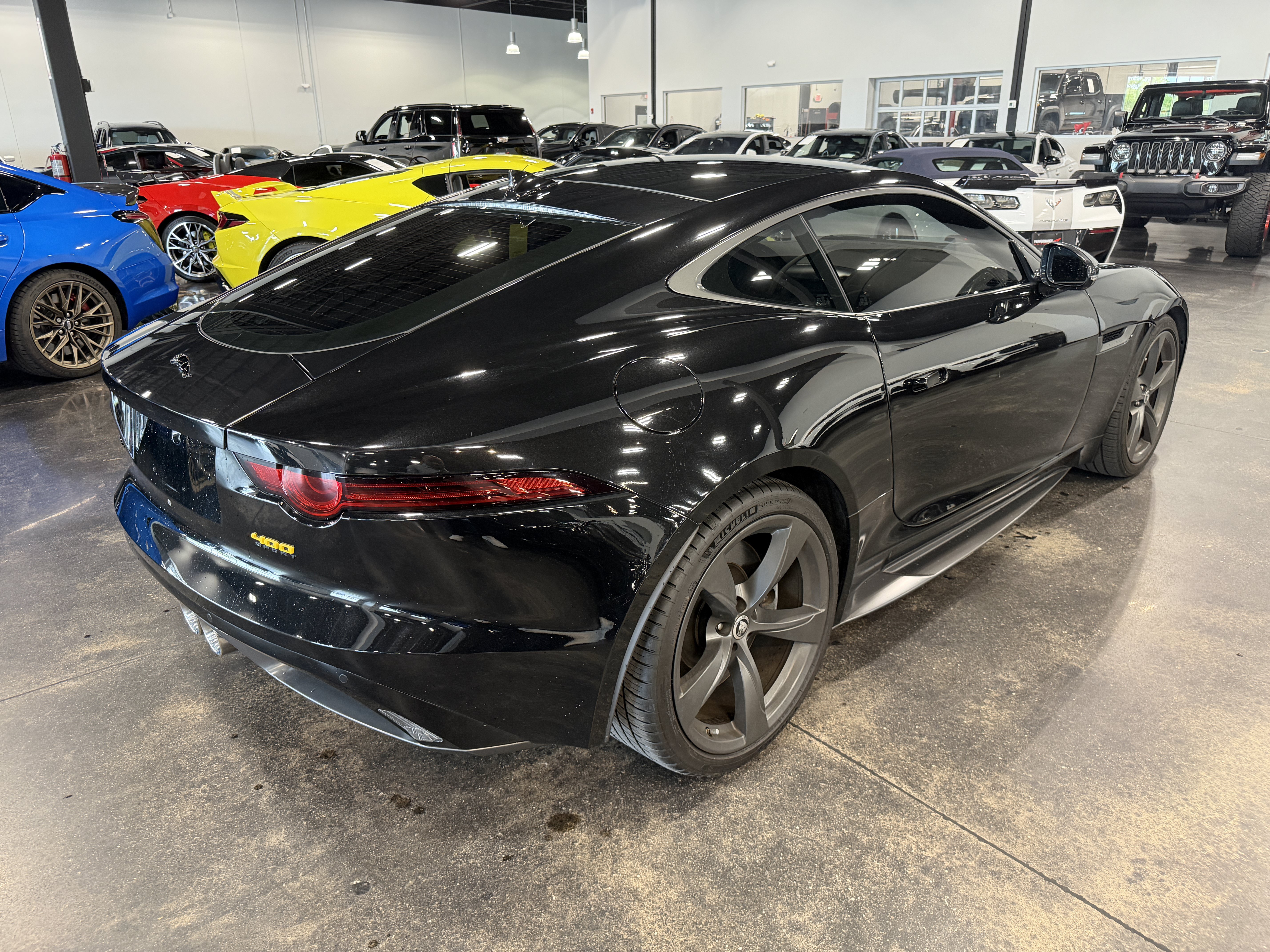 Used 2018 Jaguar F-TYPE 400 Sport RWD image 7