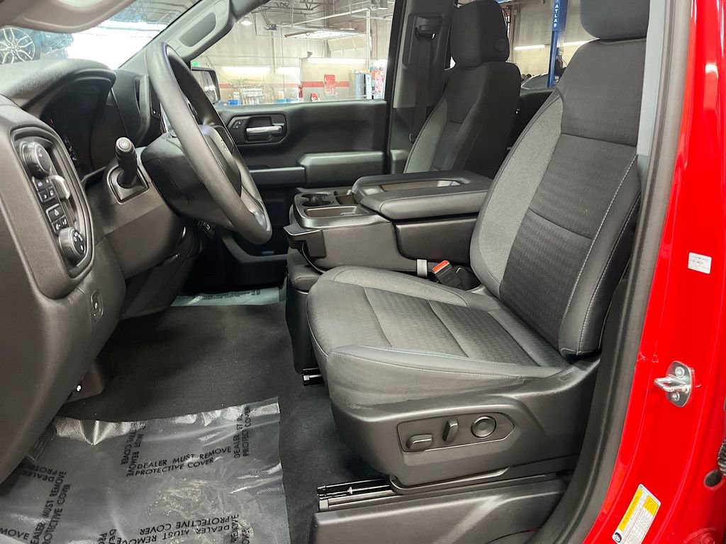 Used 2023 Chevrolet Silverado 1500 Custom AWD/4WD image 19