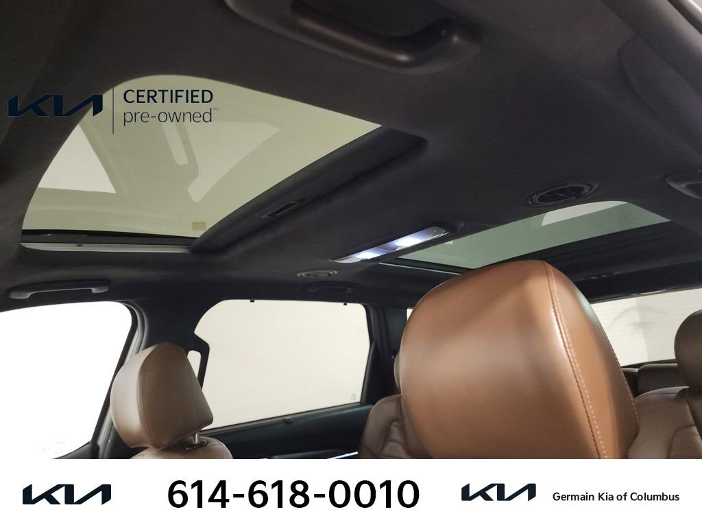 Certified 2022 Kia Telluride SX w/ SX Prestige Package image 32