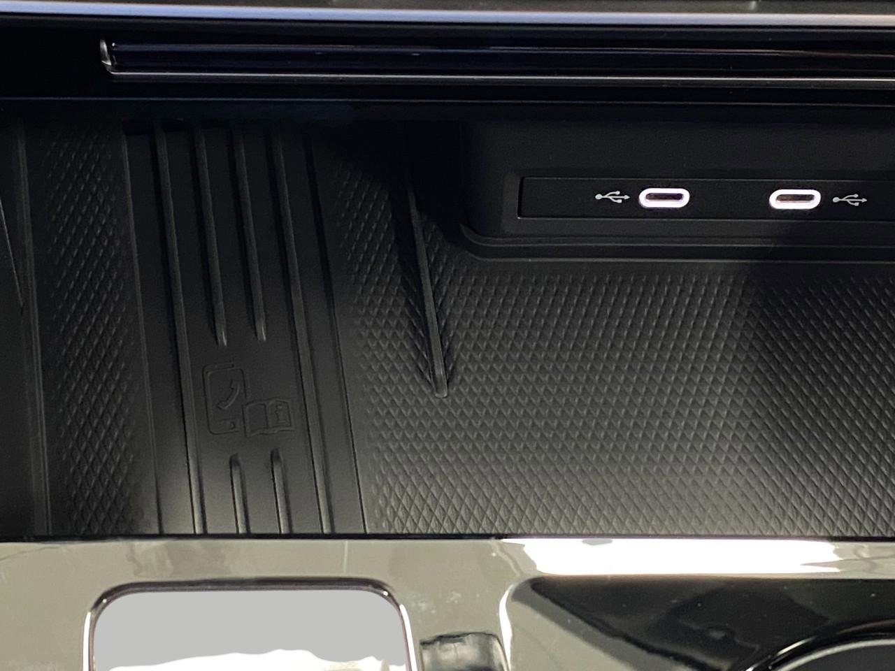 New 2026 Volkswagen Atlas Peak Edition image 26