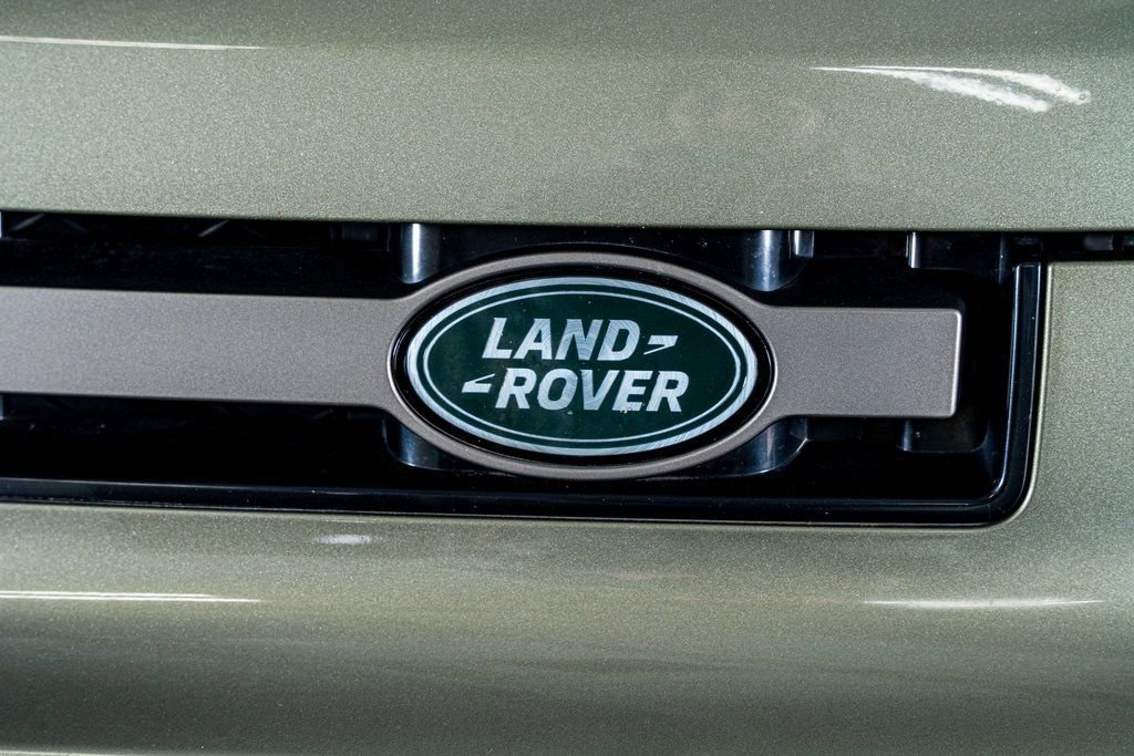 Used 2021 Land Rover Defender 110 X-Dynamic HSE image 18