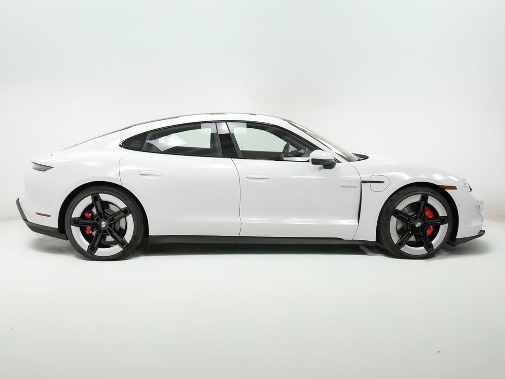 New 2026 Porsche Taycan 4S AWD/4WD image 9
