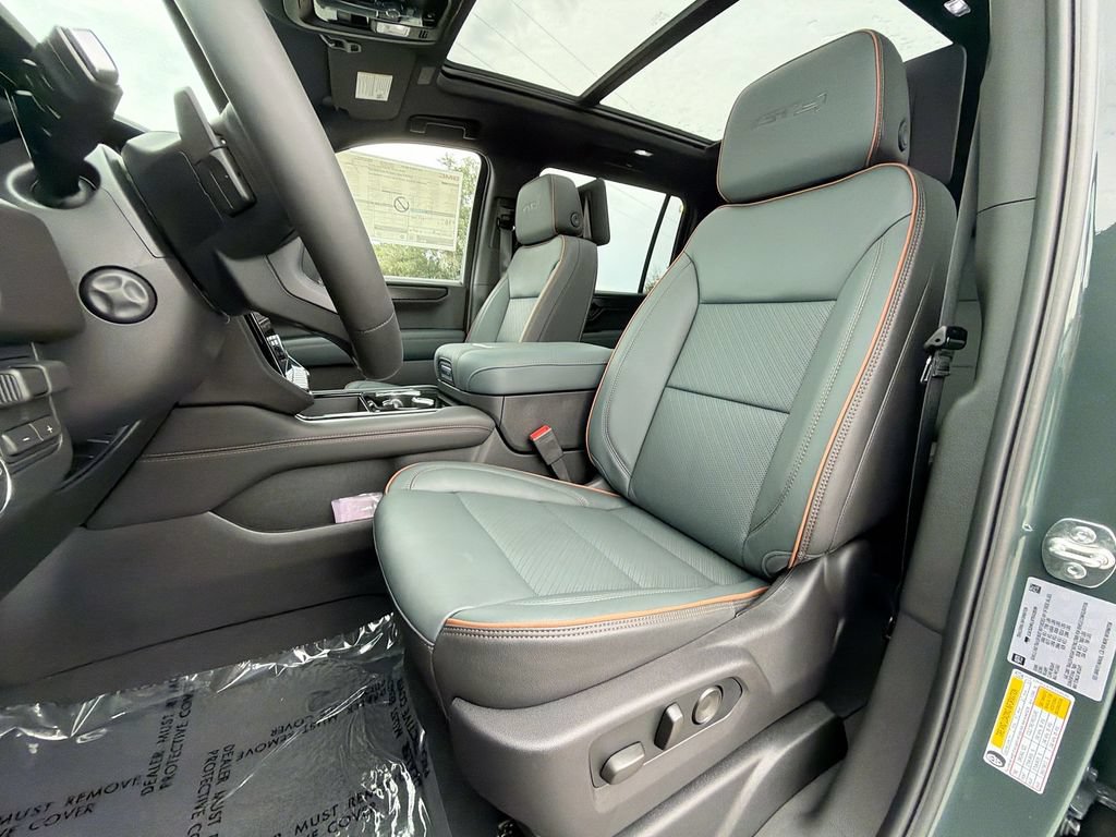 New 2026 GMC Yukon XL AT4 w/ AT4 Premium Plus Package AWD/4WD image 15
