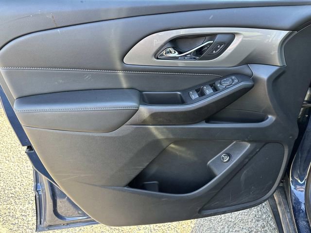 Used 2023 Chevrolet Traverse LT w/ LPO, Floor Liner Package AWD/4WD image 19