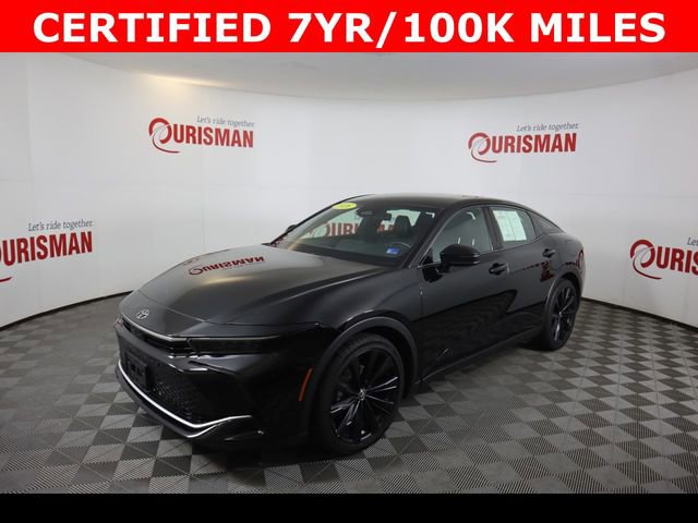 Used 2026 Toyota Crown Nightshade image 2