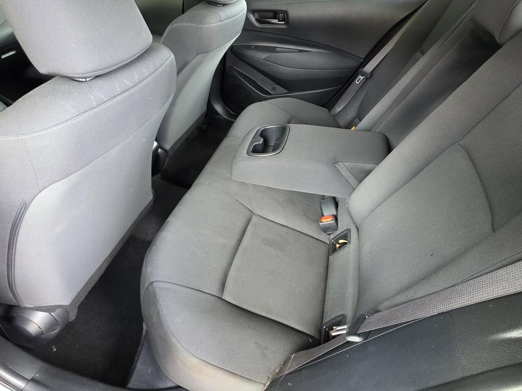 Used 2024 Toyota Corolla LE FWD image 7