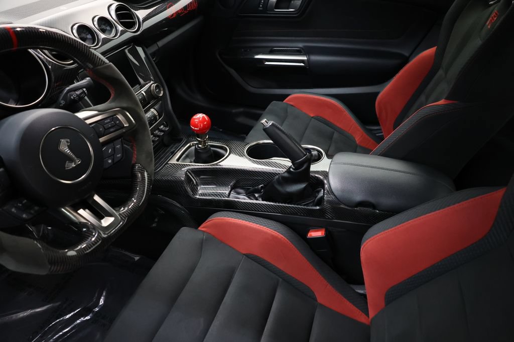 Used 2019 Ford Mustang Shelby GT350R w/ GT350R Equipment Group 920A RWD image 82