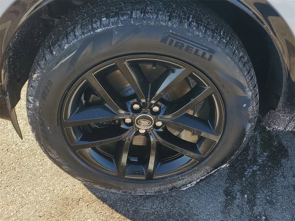 New 2026 Land Rover Discovery Sport Landmark image 5