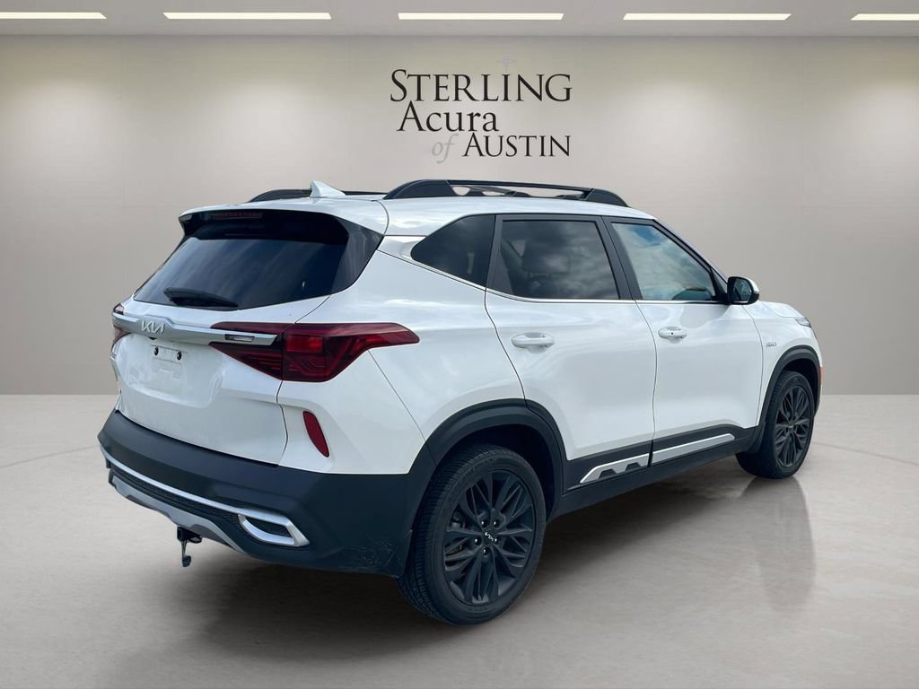 Used 2022 Kia Seltos Nightfall Edition AWD/4WD image 5