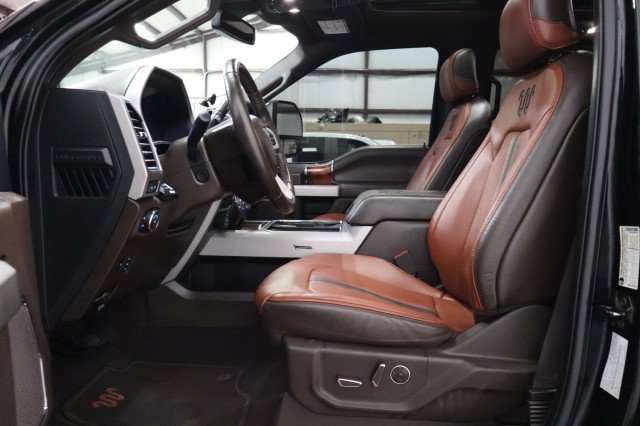Used 2020 Ford F250 King Ranch w/ King Ranch Ultimate Package AWD/4WD image 6