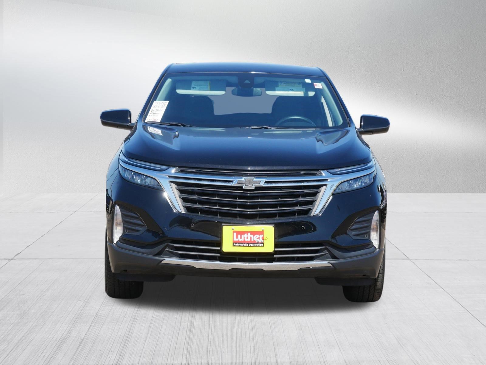 Used 2024 Chevrolet Equinox LT w/ LPO, Floor Liner Package AWD/4WD image 2