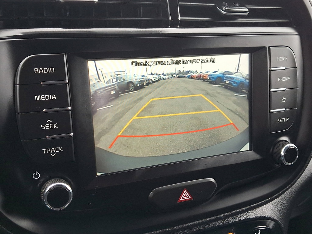 Used 2021 Kia Soul LX image 27