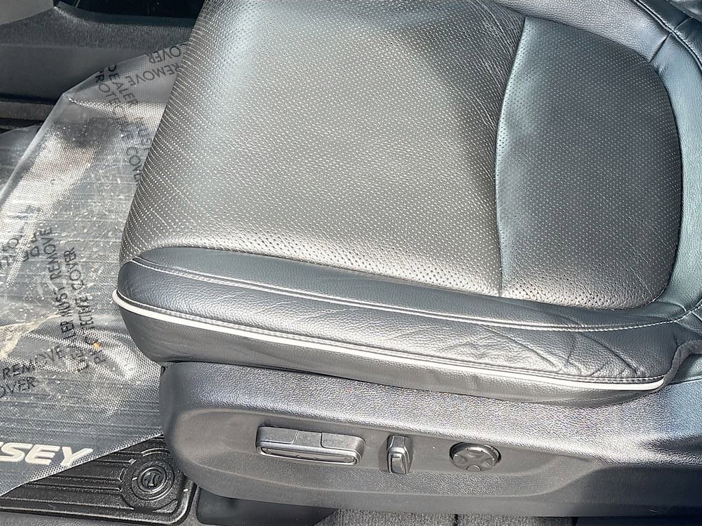 Used 2023 Honda Odyssey Elite image 19