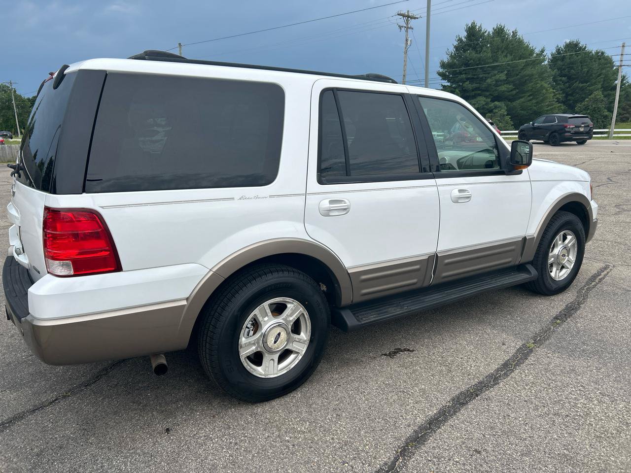 Used 2003 Ford Expedition Eddie Bauer AWD/4WD image 4