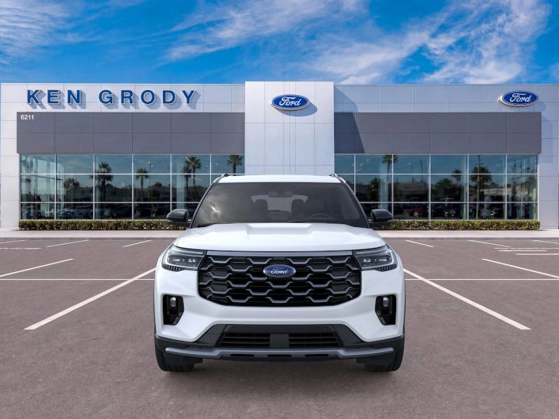 New 2026 Ford Explorer Platinum w/ LUX Leather Package AWD/4WD image 7
