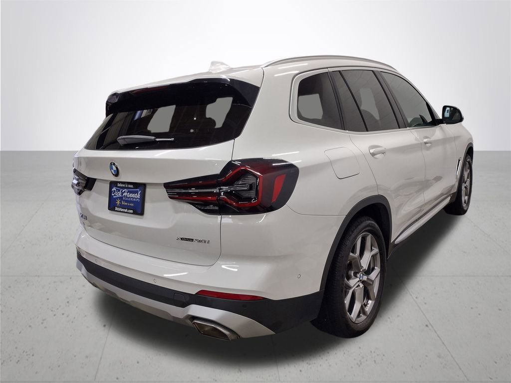 Used 2023 BMW X3 xDrive30i w/ Premium Package image 12