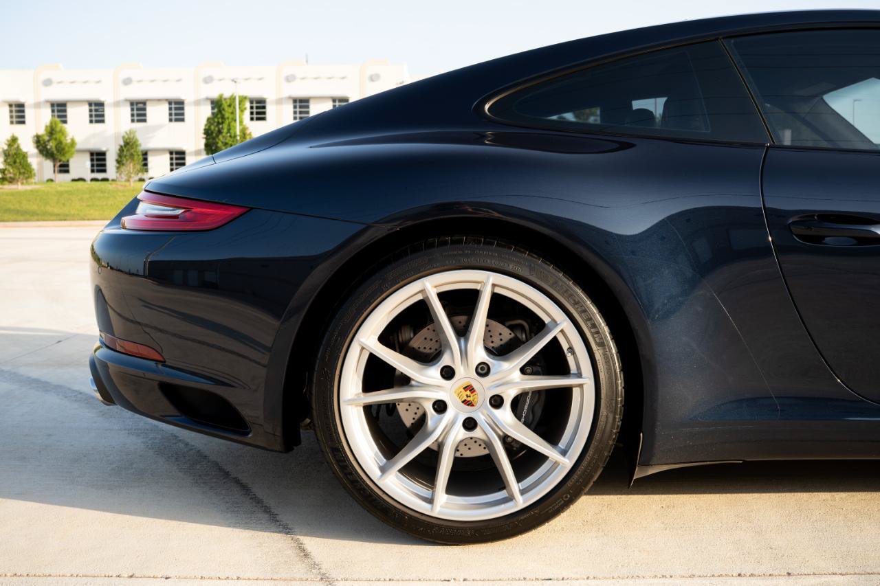 Used 2017 Porsche 911 Carrera RWD image 15