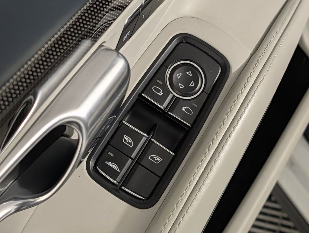 Certified 2019 Porsche 911 Turbo S image 25