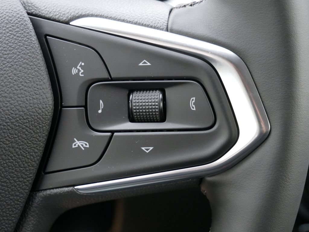 New 2026 Chevrolet Trax LT w/ Driver Confidence Package FWD image 25