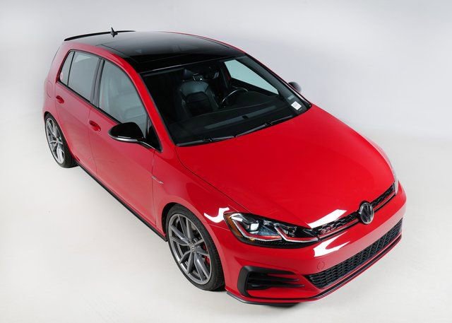 Used 2021 Volkswagen GTI SE image 4