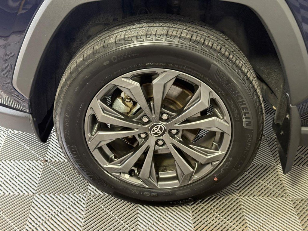 Used 2023 Toyota RAV4 Limited AWD/4WD image 14