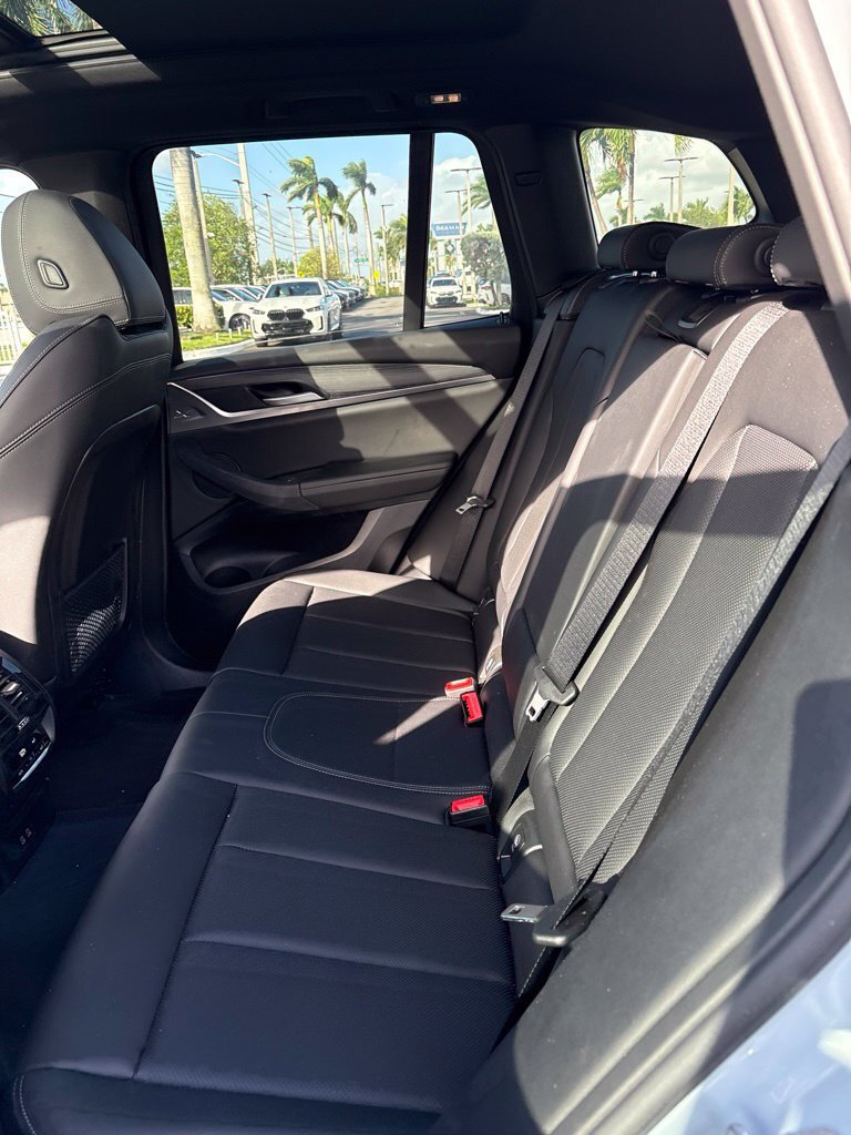 Certified 2024 BMW X3 sDrive30i w/ Premium Package RWD image 5
