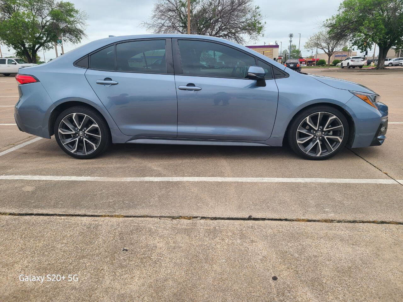 Used 2020 Toyota Corolla SE FWD image 7