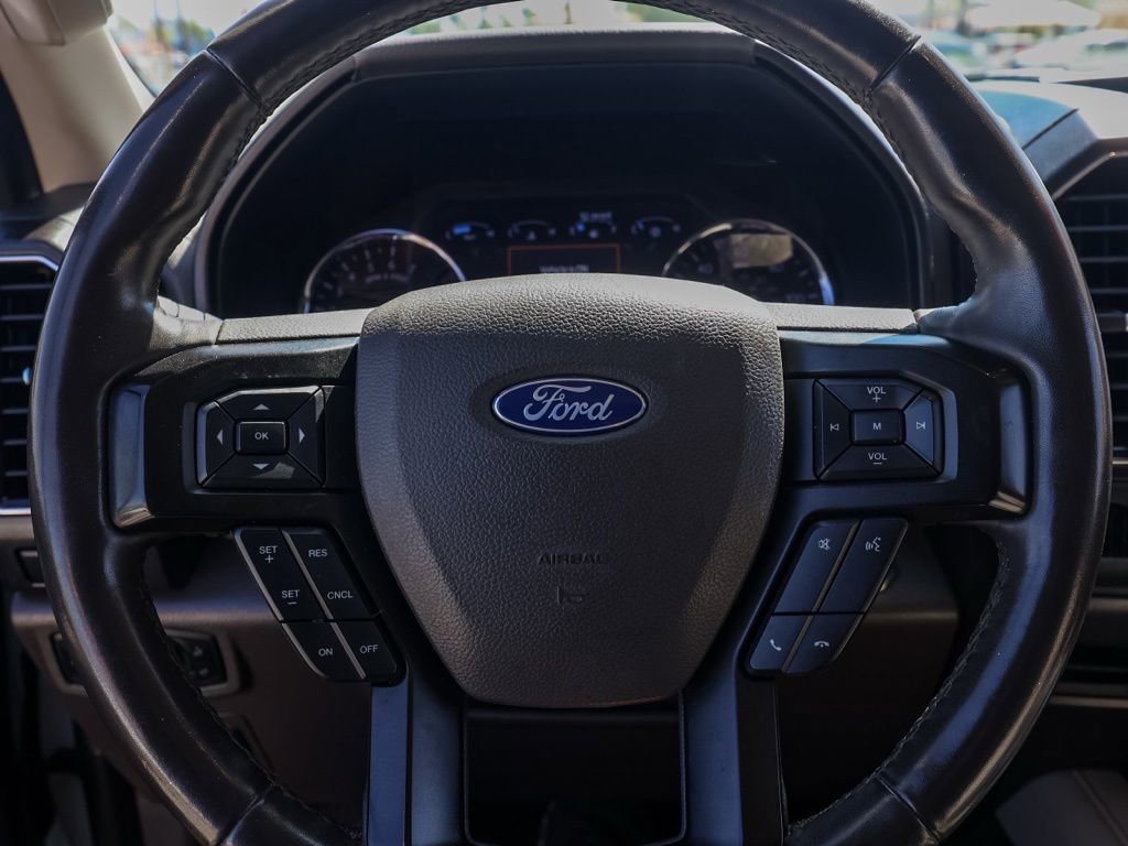 Used 2020 Ford Expedition Limited image 25