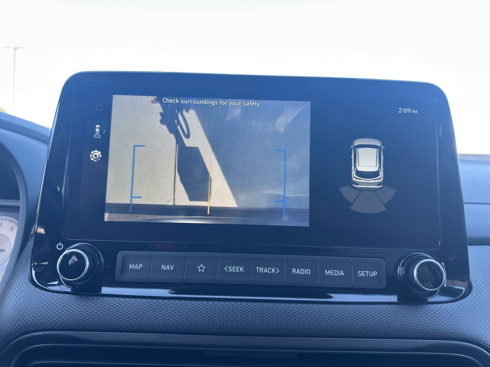 Used 2023 Hyundai Kona Limited image 26