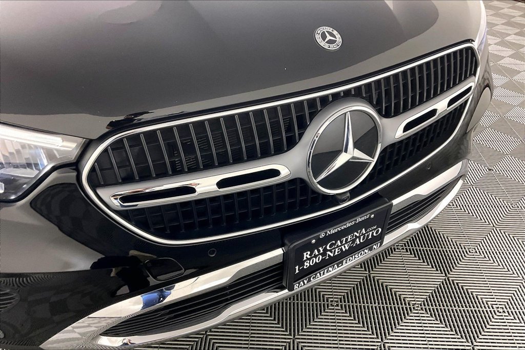 Certified 2025 Mercedes-Benz GLC 350e 4MATIC image 23