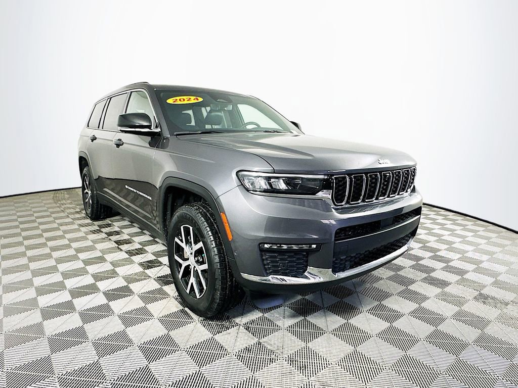 Certified 2024 Jeep Grand Cherokee L Limited w/ Luxury Tech Group II image 2